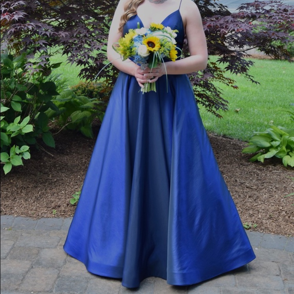 Navy Blue Sherri Hill Prom Dress